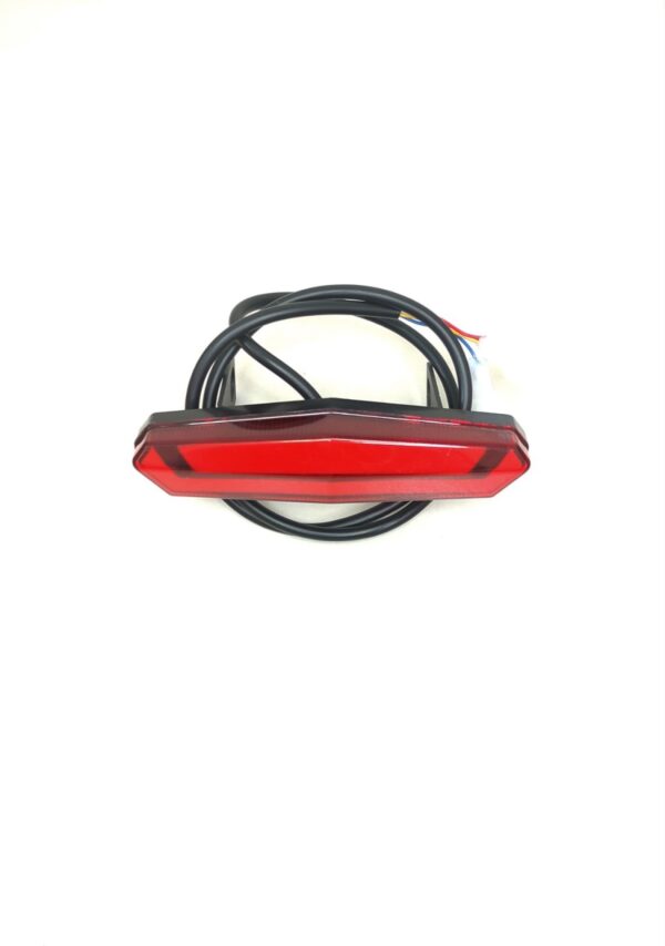 Задний стоп сигнал красный Dominator