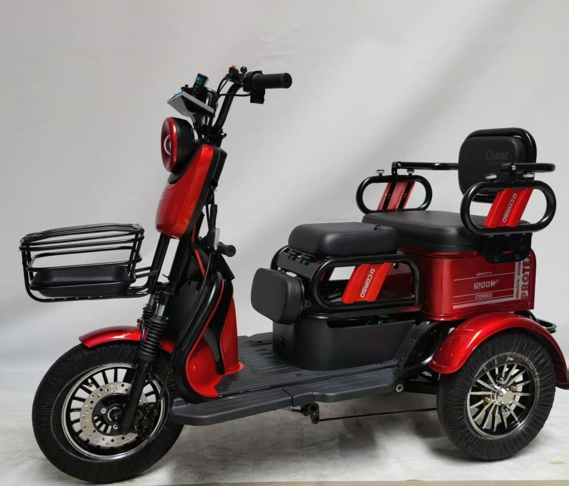 Электроскутер Corso Protex (1200W графеновый акб 72V/23Ah) — изображение 2