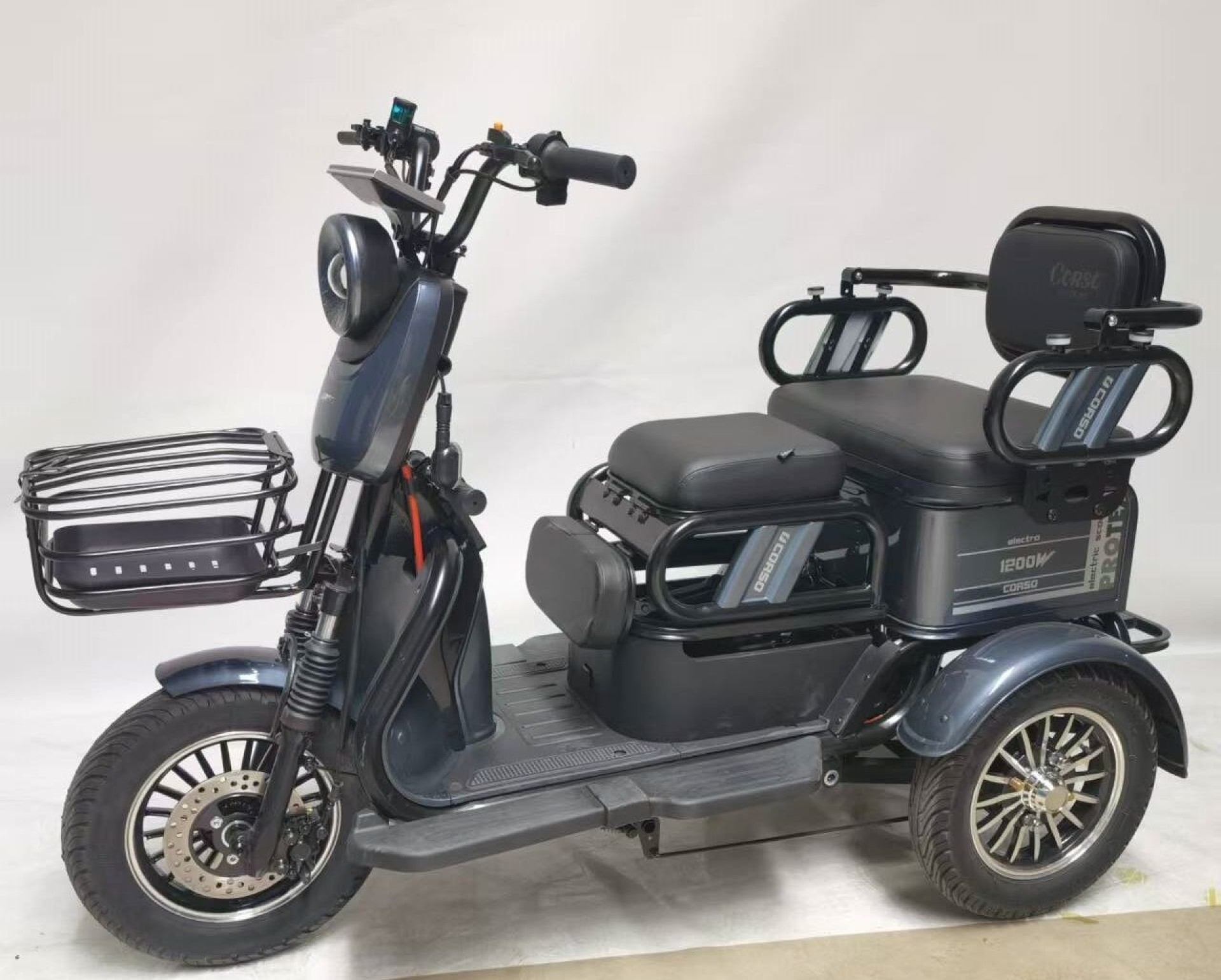 Электроскутер Corso Protex (1200W графеновый акб 72V/23Ah) — изображение 4