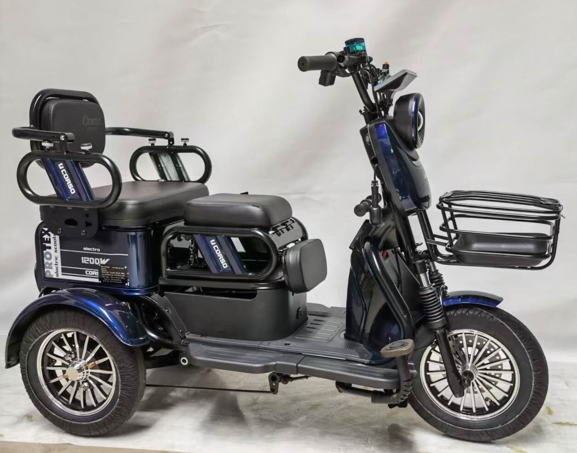 Электроскутер Corso Protex (1200W графеновый акб 72V/23Ah)