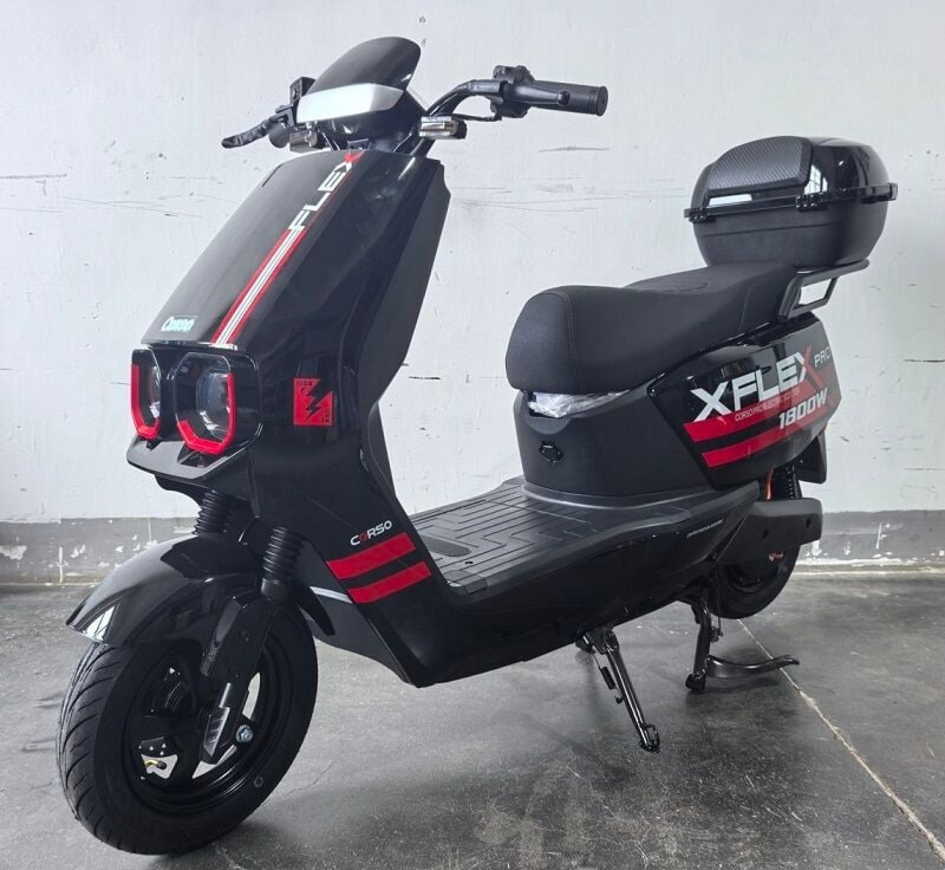 Электроскутер Corso "FLEX" 1800W графеновый 72V/35Ah — изображение 4