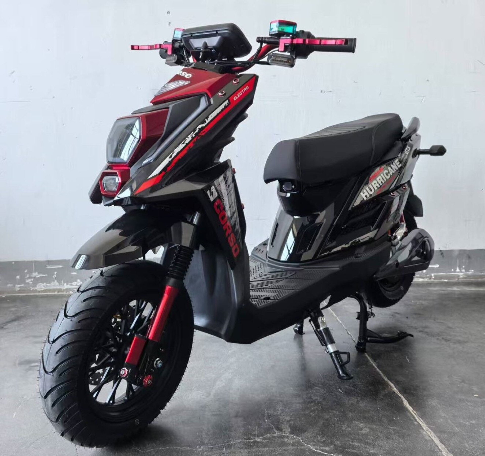 Электроскутер Corso «HURRICAN» 2500W литий-железо-фосфатный 72V/40Ah