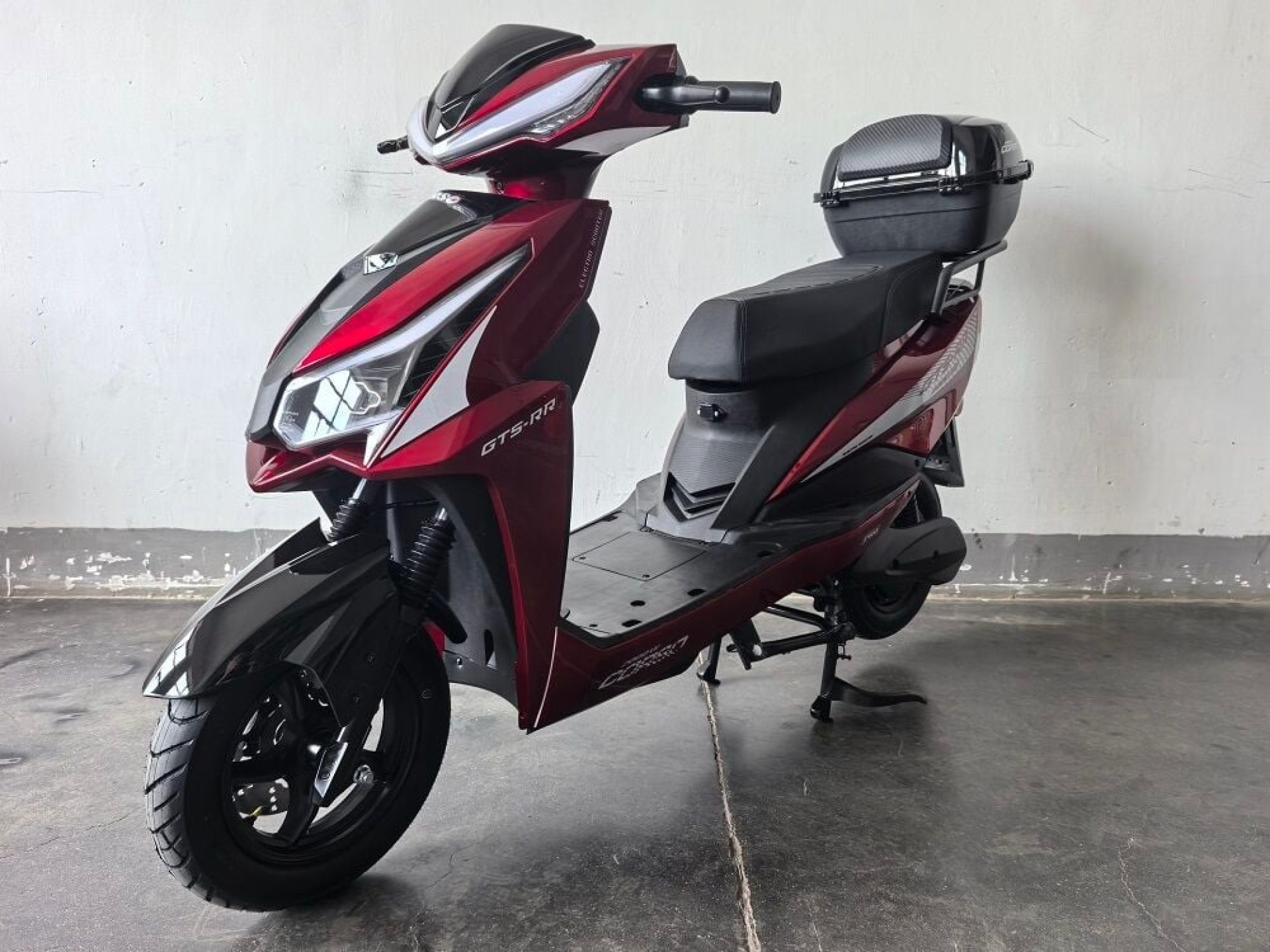 Электроскутер Corso «GTS-RR» 2000W литий-железо-фосфатный 72V/32Ah