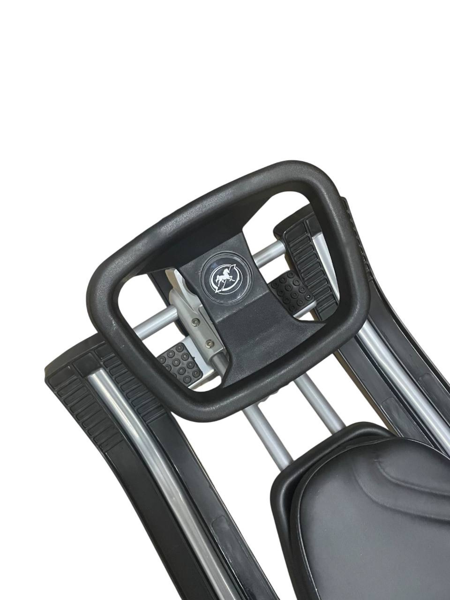 Детский снегокат MUSTANG с амортизатором и бечевкой. — изображение 4